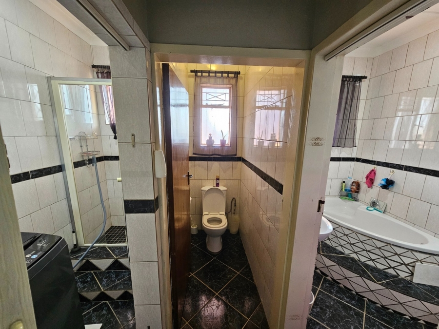 3 Bedroom Property for Sale in Navalsig Free State